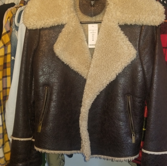 Bebe shearling oversized collar jacket size medium - Picture 4 of 7